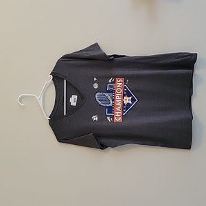 Size XL charcoal gray 2022 World Series Champions Houston Astros V-neck shirt